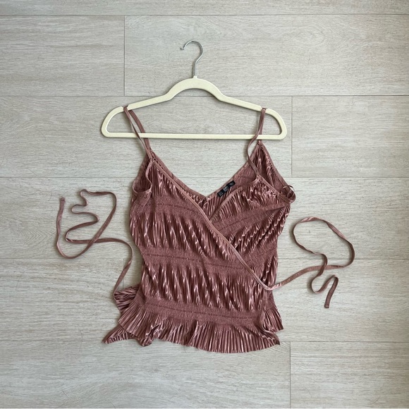 Deadstock Zara pink pleated cami top blouse. NWOT. Size Small. - Picture 15 of 16